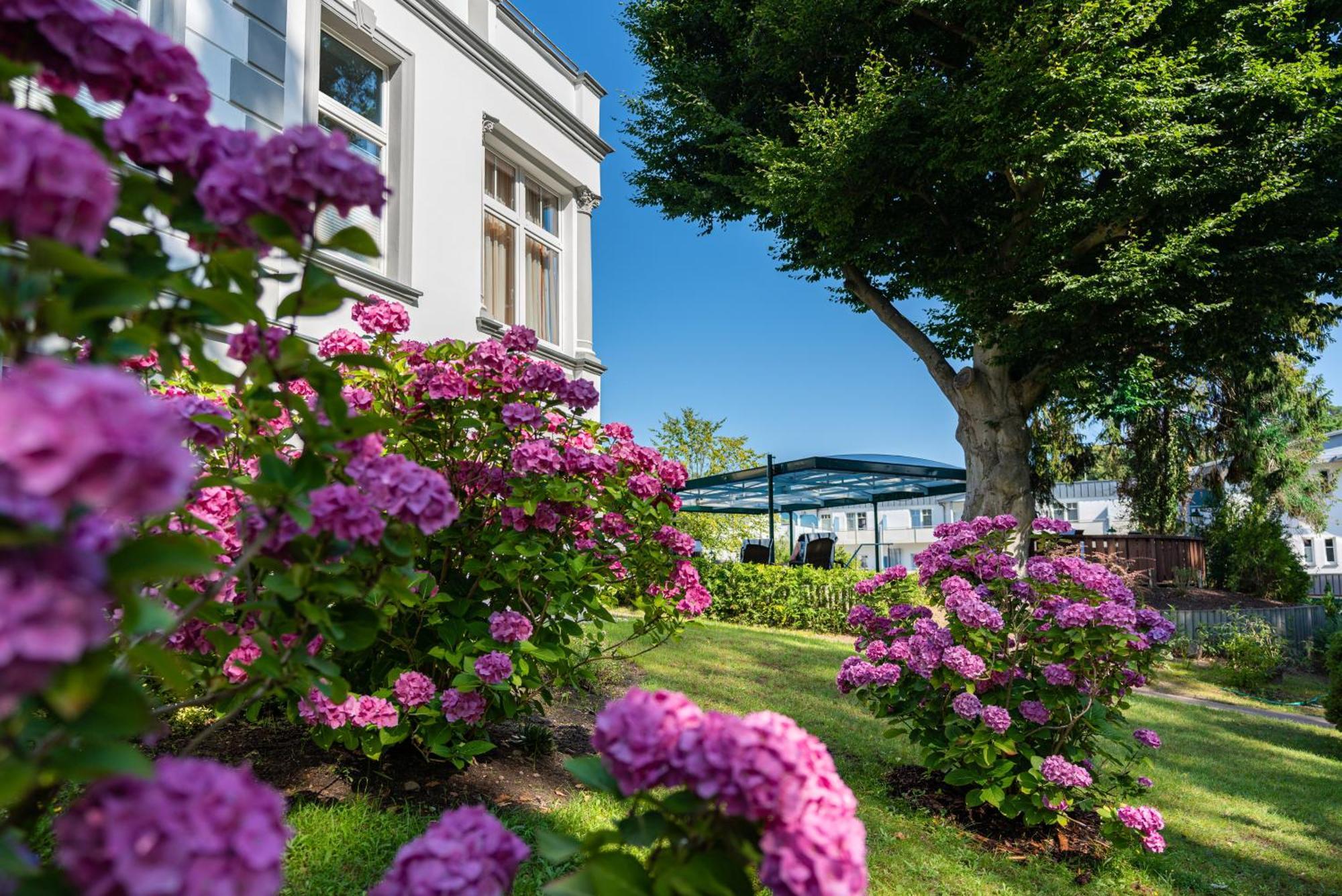 Ostseehotel Villen Im Park - Ein Rovell Hotel Heringsdorf  Exterior foto